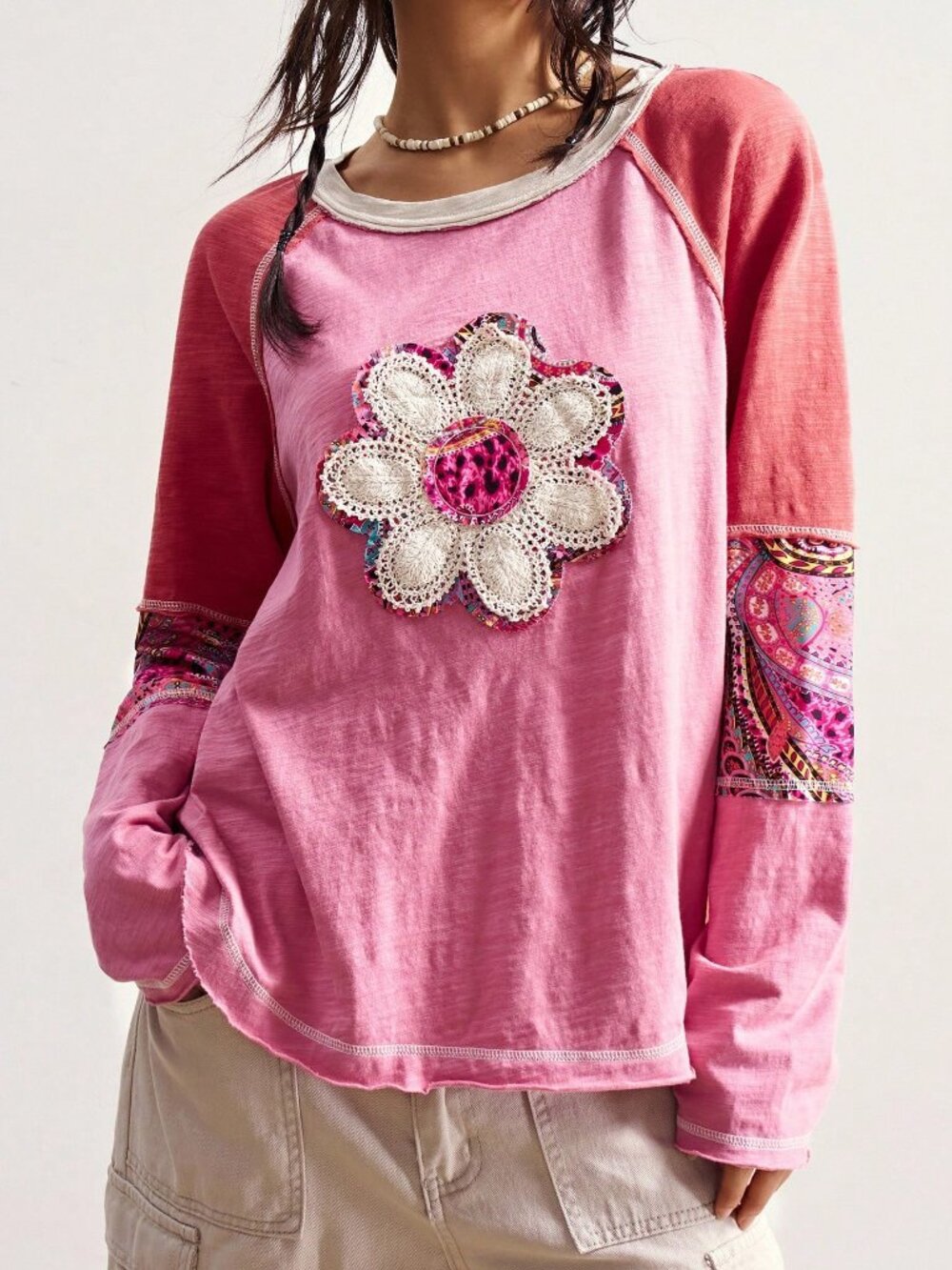 Multicolor Casual Women's Plus Size Loose Round Neck Graphic Drop Sleeve T-Shirt - Picture 4 of 7